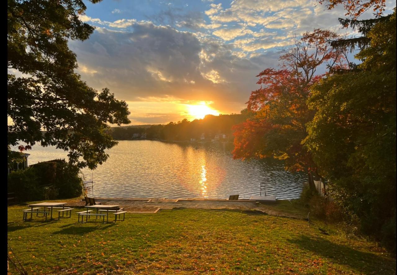 Sunset Cove Villa East Hampton Exteriör bild